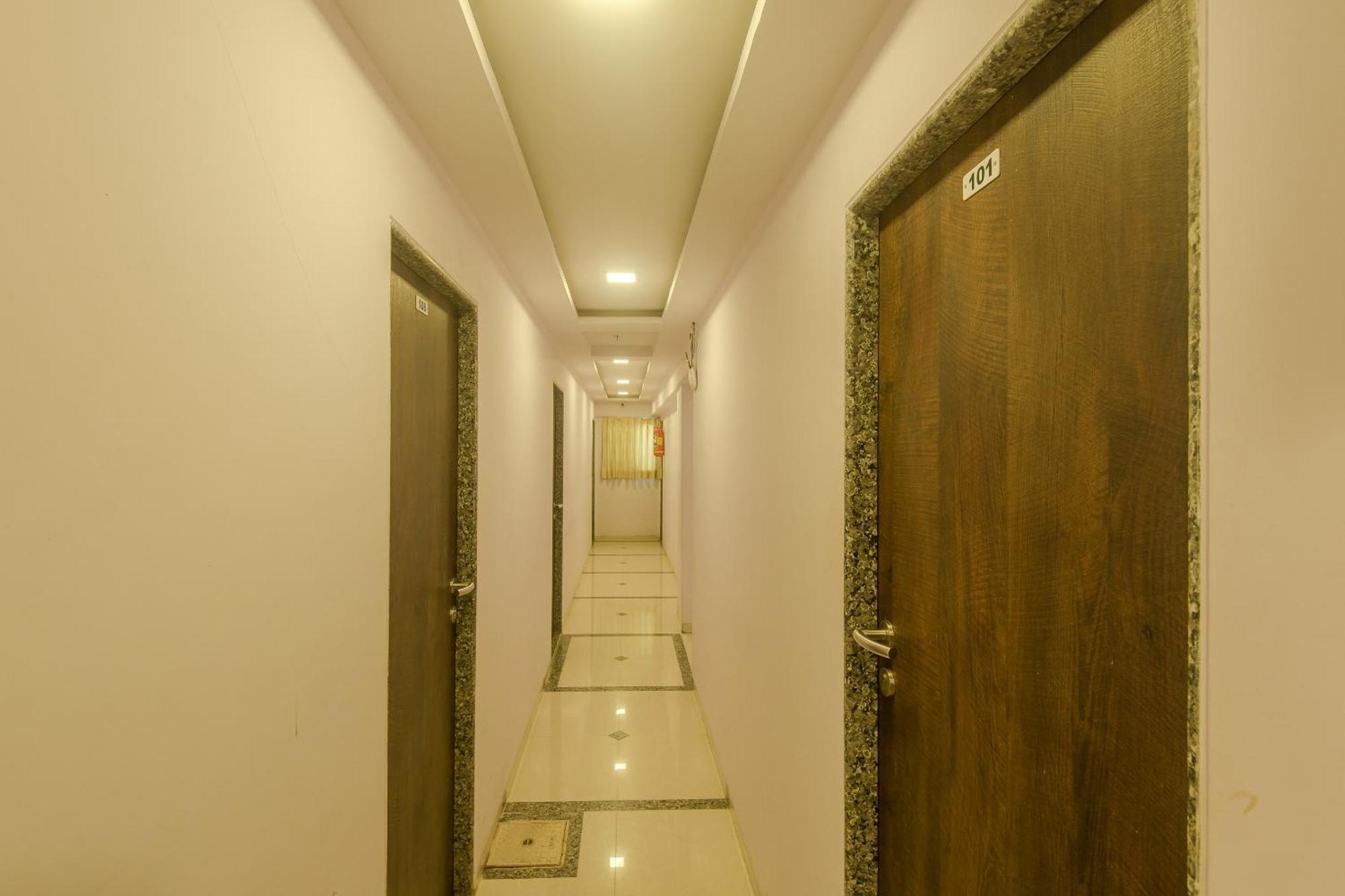 Hotel O Stayland Мумбаї Екстер'єр фото